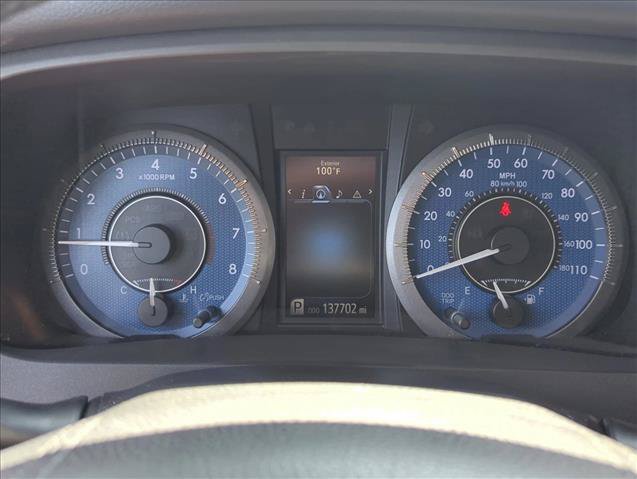 Used 2015 Toyota Sienna XLE Premium FWD image 12