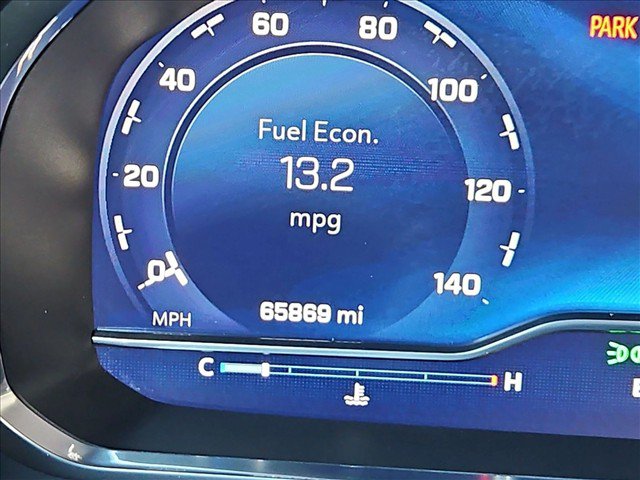 Used 2022 Chevrolet Suburban LT AWD/4WD image 11
