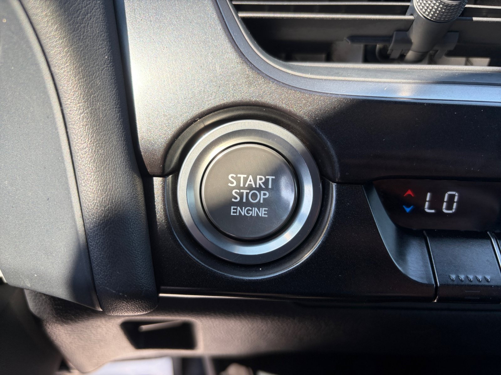 Used 2021 Lexus UX 200 FWD image 19