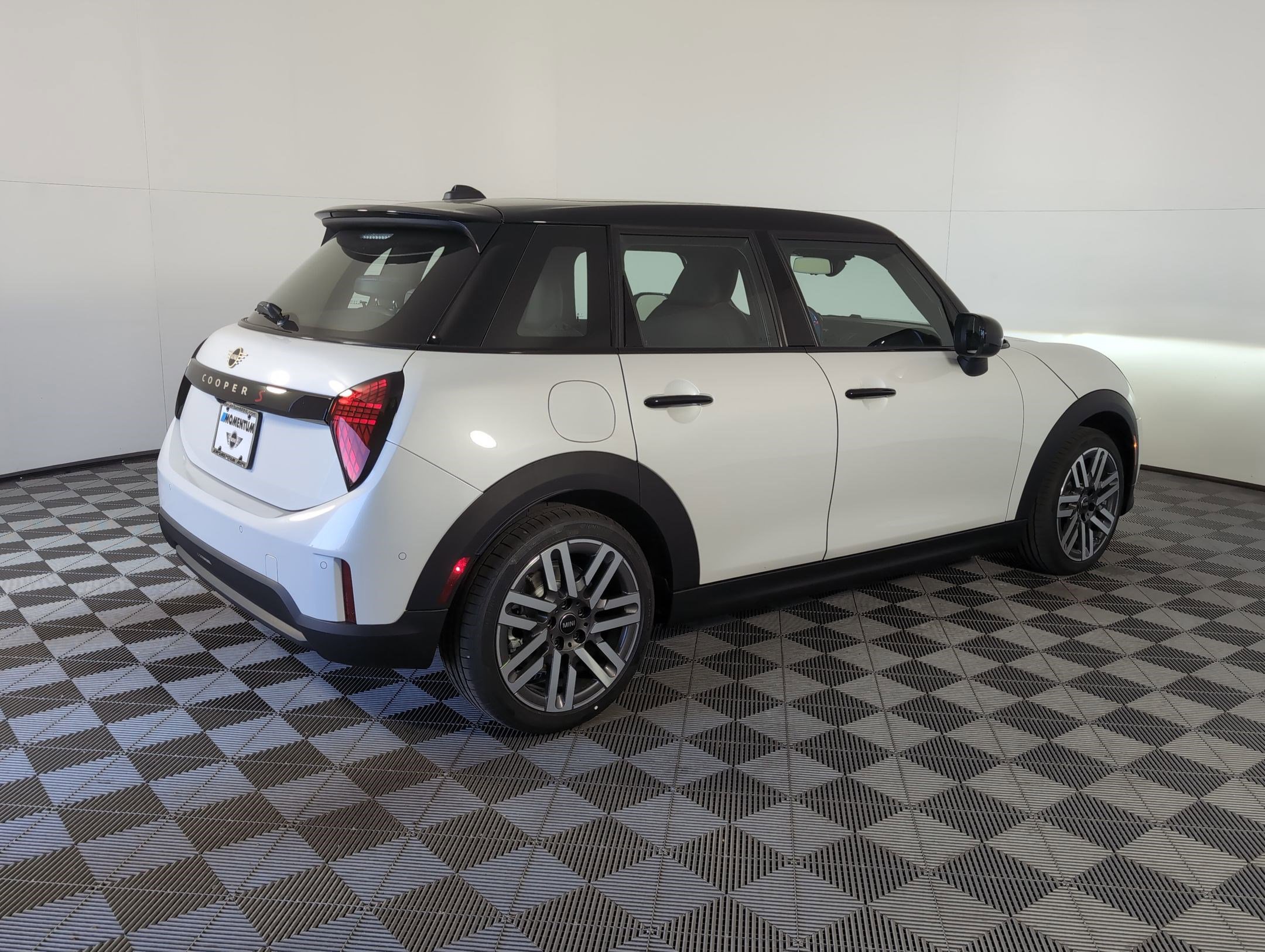 New 2026 MINI Cooper S image 6