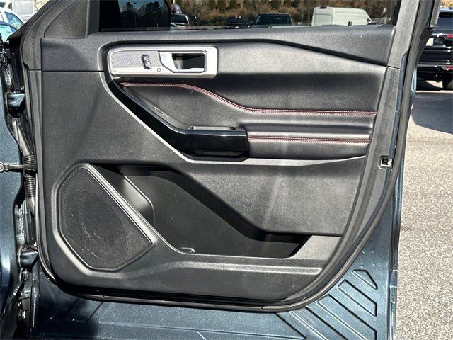 Certified 2022 Ford Explorer ST-Line w/ Class IV Trailer Tow Package image 14