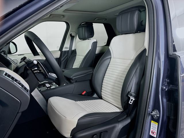 New 2026 Land Rover Discovery Limited Edition AWD/4WD image 20