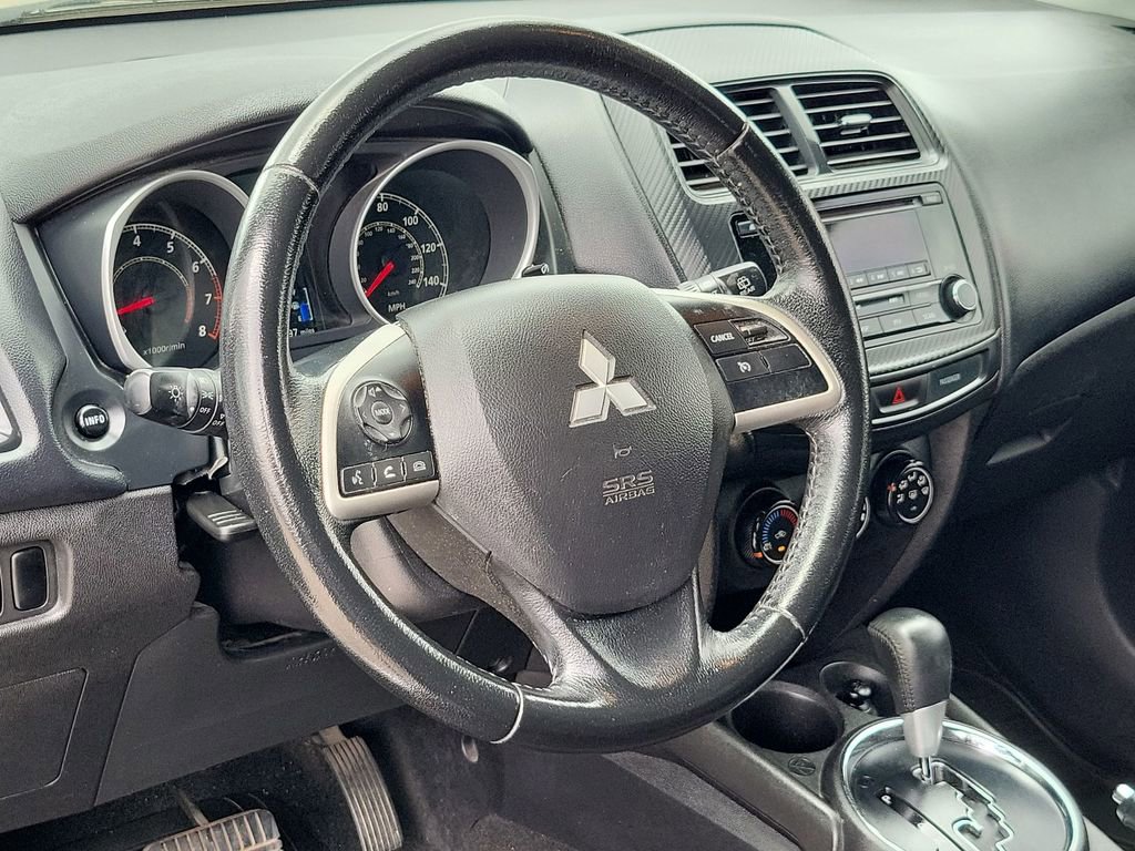 Used 2015 Mitsubishi Outlander Sport ES image 11