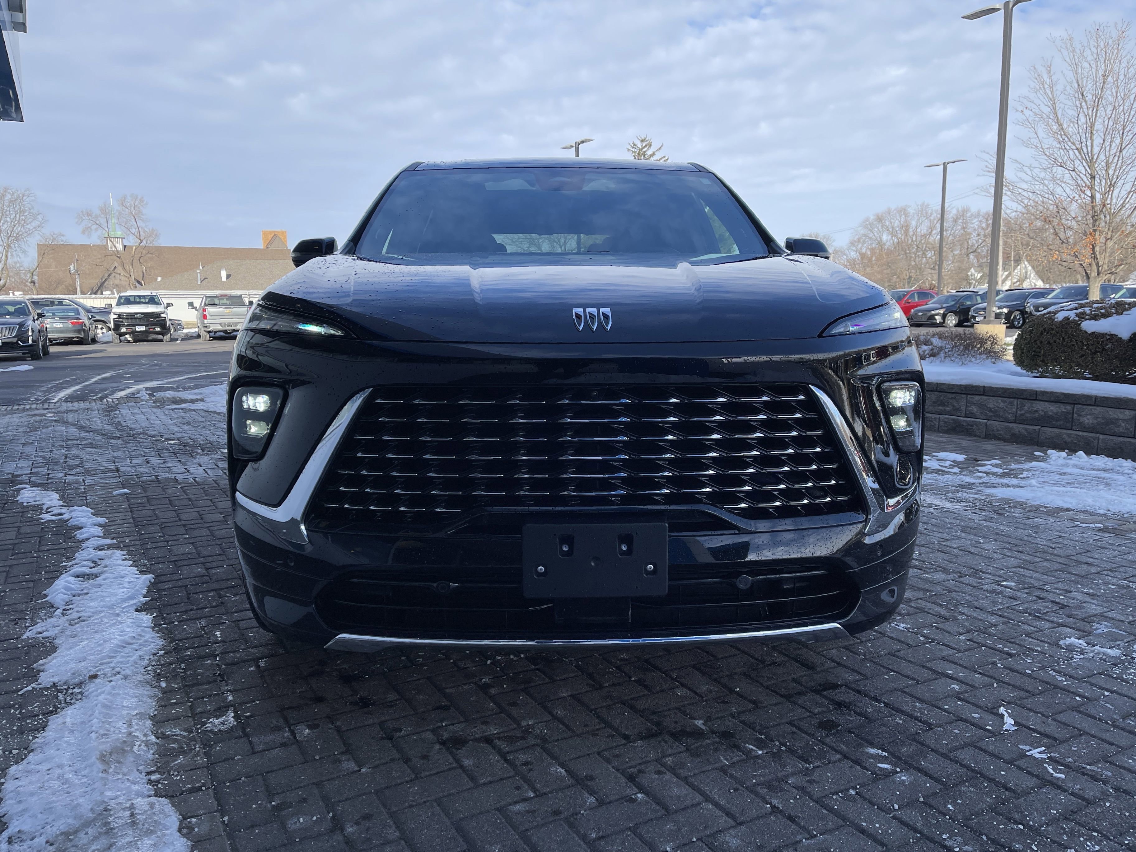 Used 2025 Buick Enclave Avenir w/ Super Cruise Package image 9