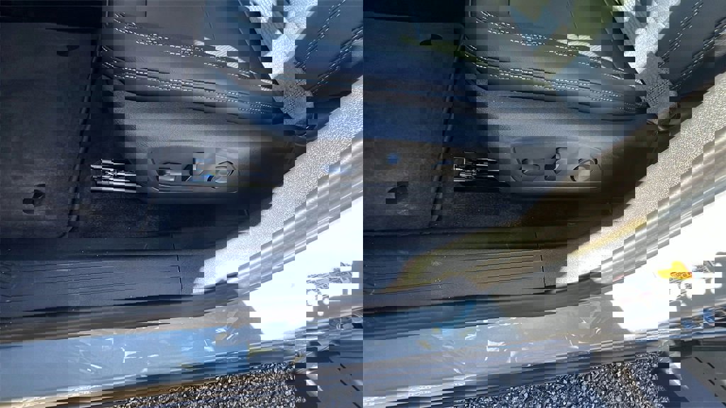 New 2026 Chevrolet Equinox EV LT image 14