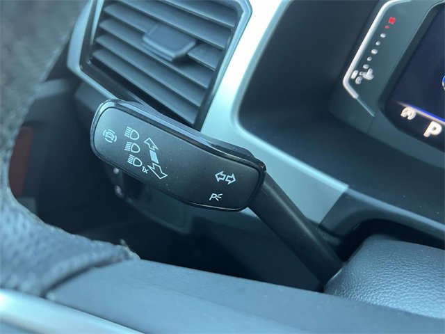 Used 2022 Volkswagen Atlas Cross Sport SEL Premium R-Line image 30