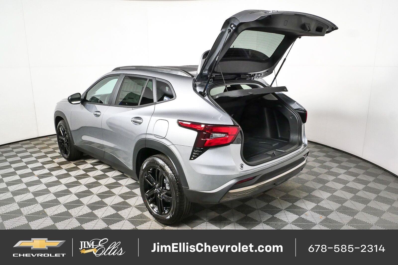 New 2026 Chevrolet Trax ACTIV w/ Sunroof Package FWD image 27