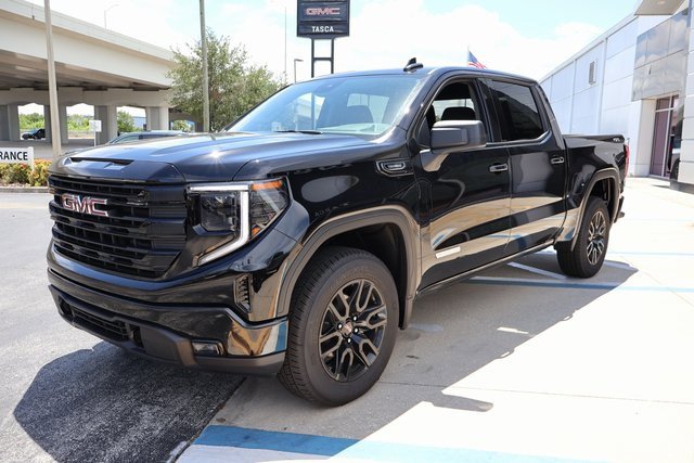 New 2026 GMC Sierra 1500 Elevation image 3