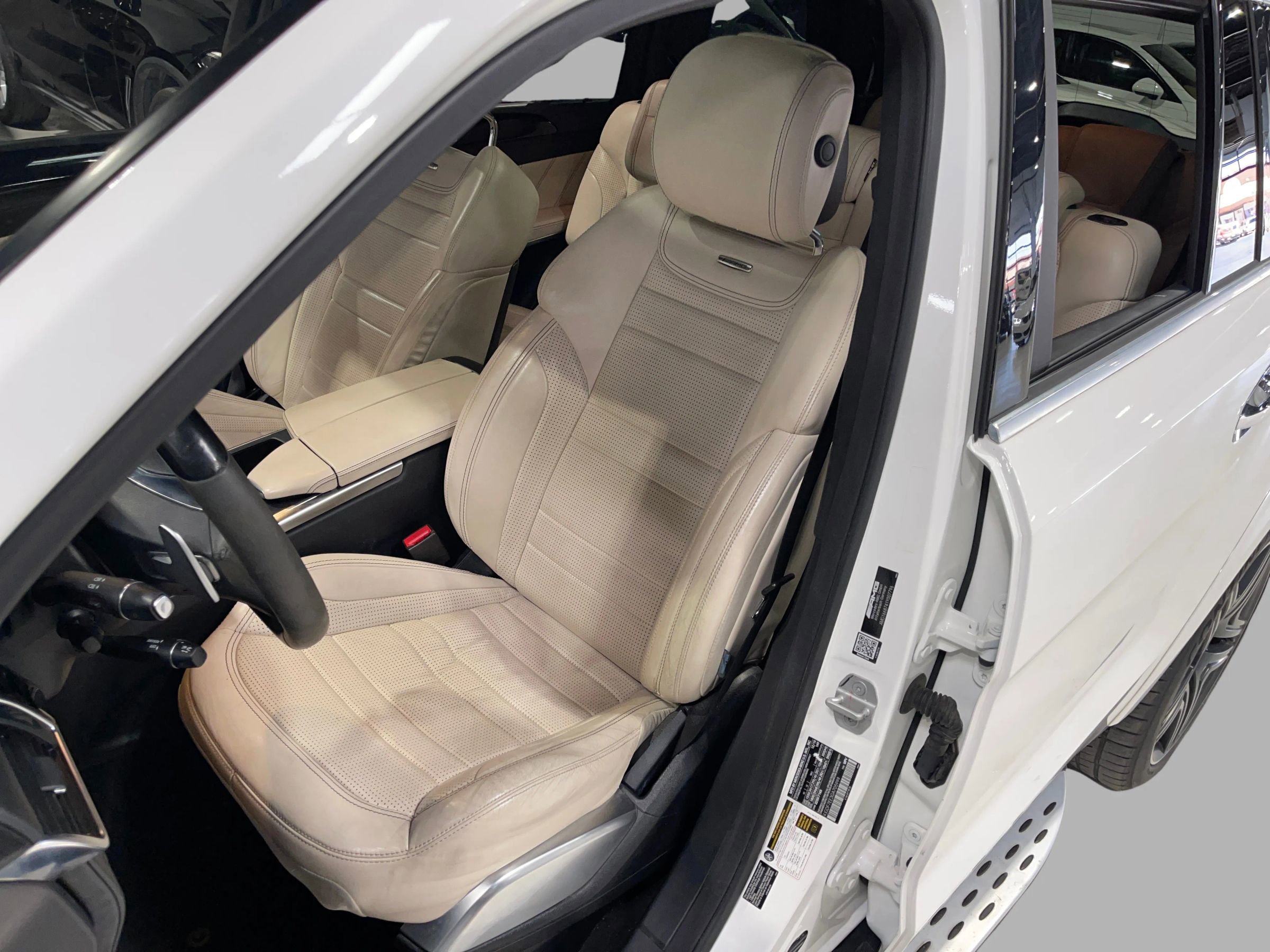 Used 2016 Mercedes-Benz GL 63 AMG 4MATIC w/ Accessory Chrome Package image 23