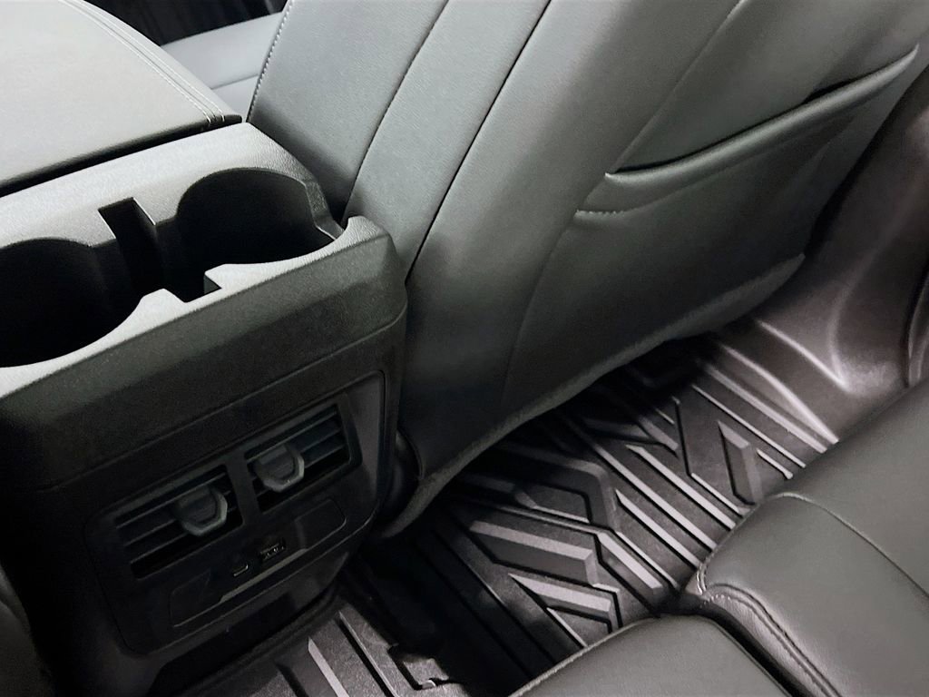 New 2026 GMC Canyon Elevation w/ Convenience Package image 22