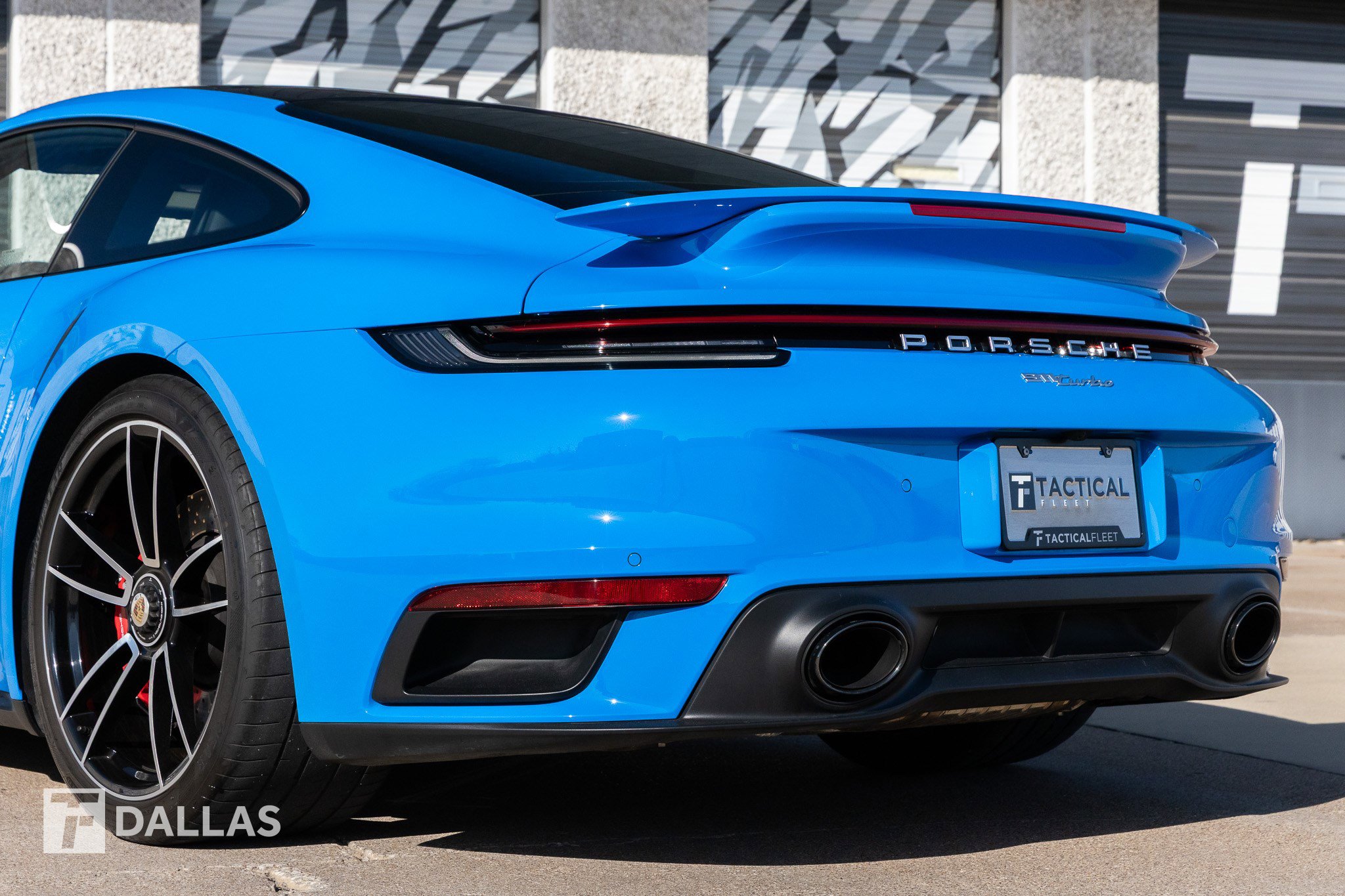 Used 2022 Porsche 911 Turbo image 13