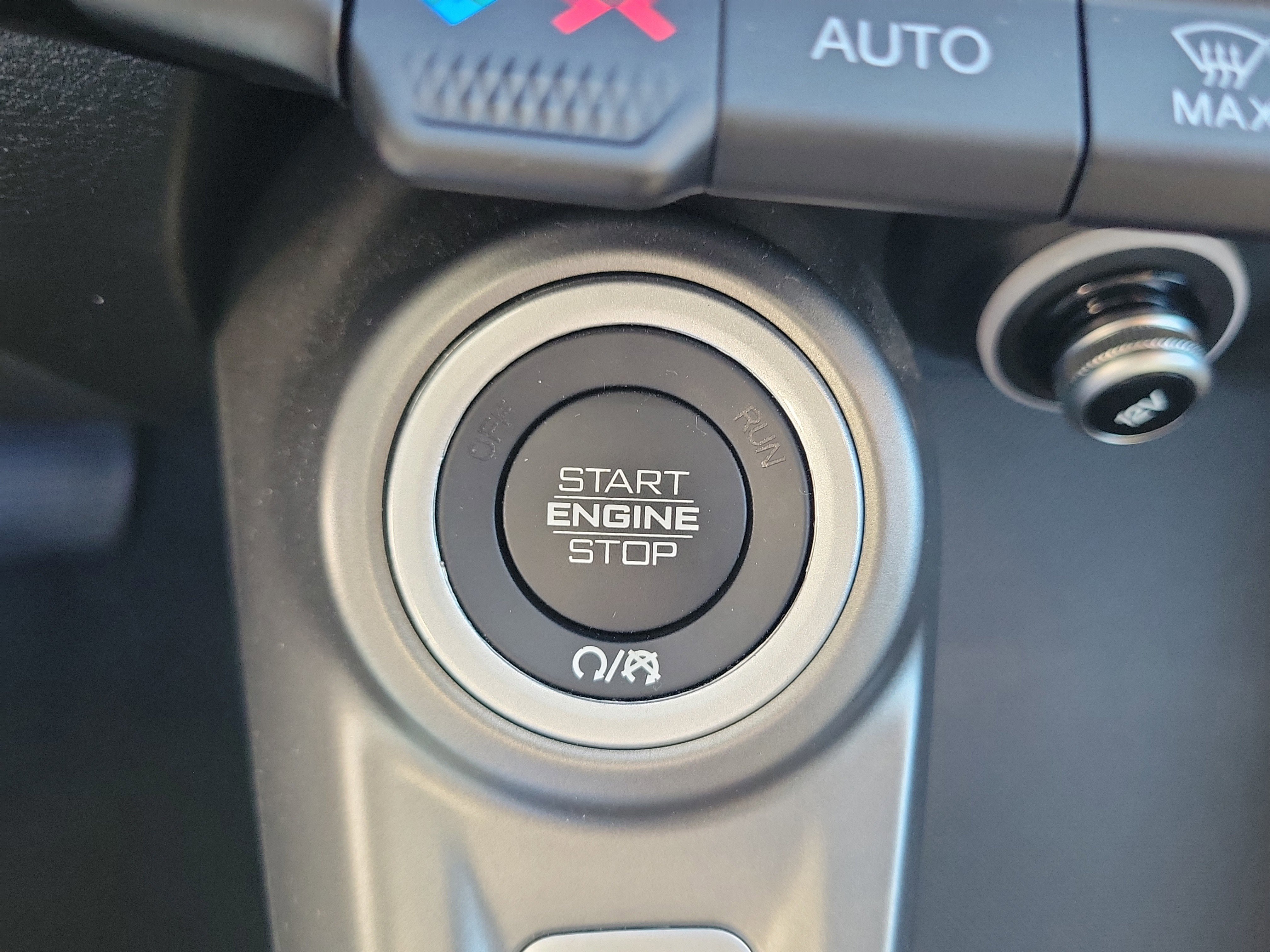 Used 2024 Dodge Hornet R/T image 28