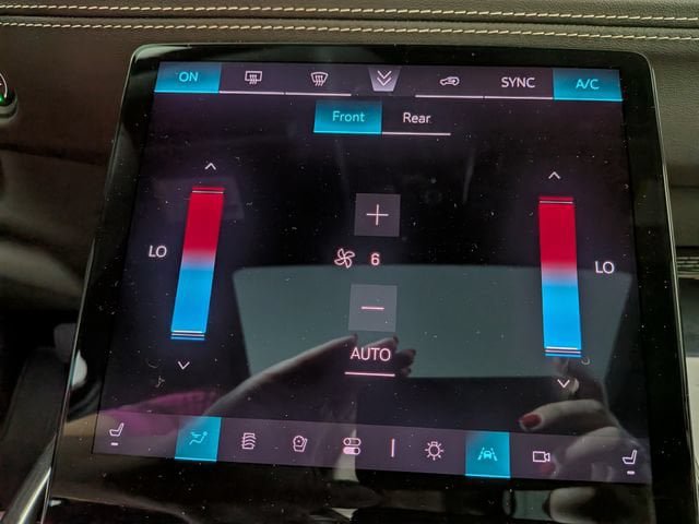 New 2026 Cadillac Escalade Sport AWD/4WD image 24