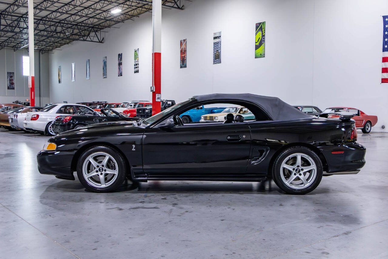 Used 1998 Ford Mustang Cobra RWD image 24