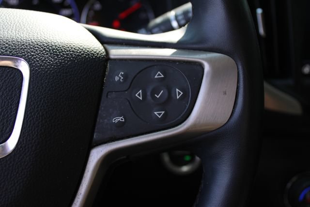 Used 2024 GMC Terrain Denali w/ Denali Premium Package AWD/4WD image 11