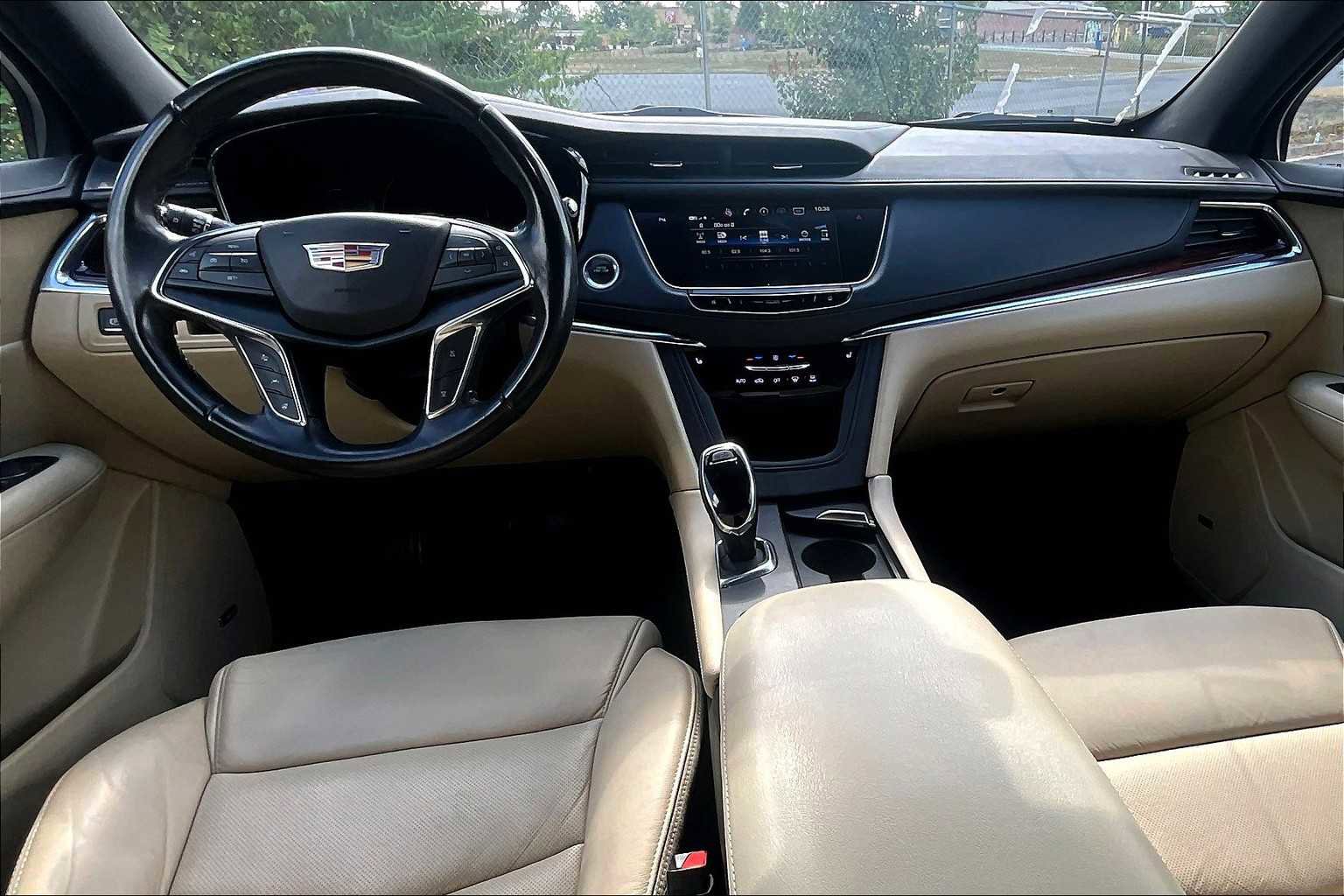 Used 2019 Cadillac XT5 Luxury image 15