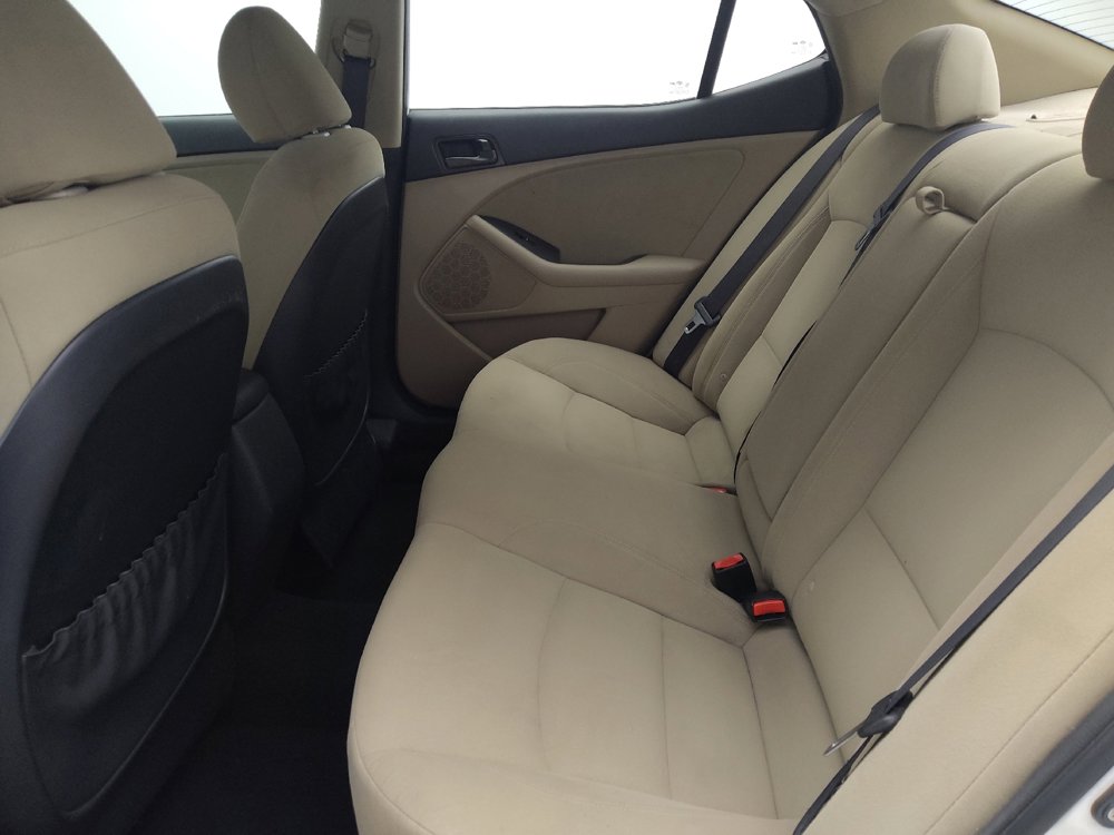 Used 2015 Kia Optima LX FWD image 18