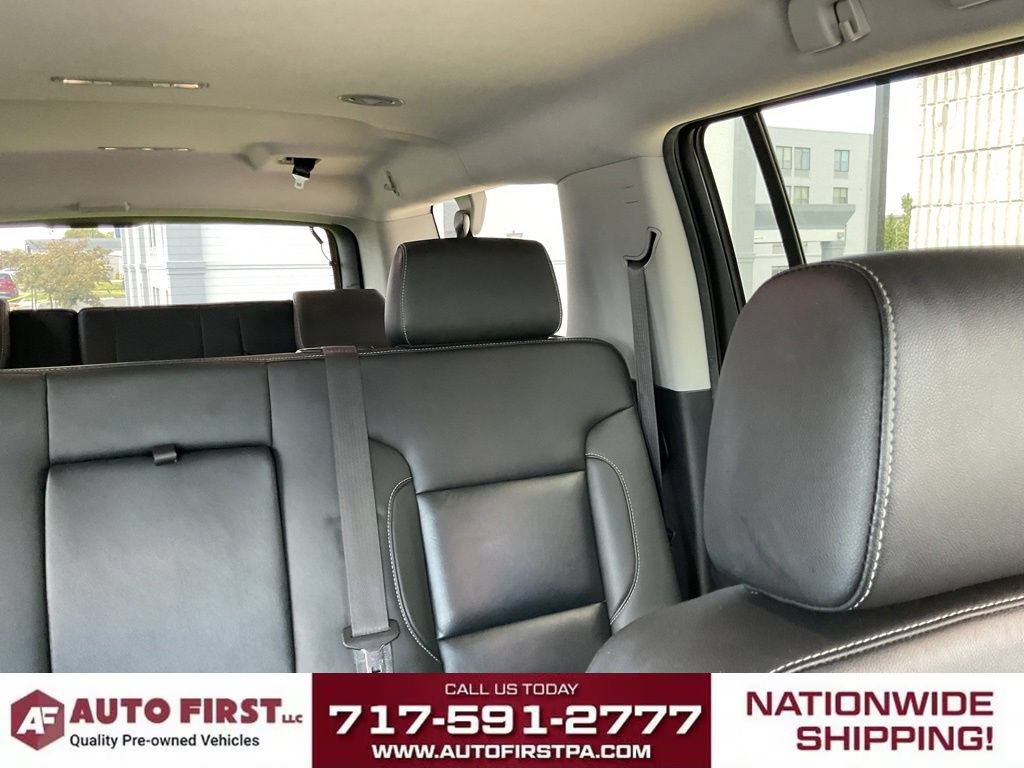 Used 2020 Chevrolet Suburban LT AWD/4WD image 32