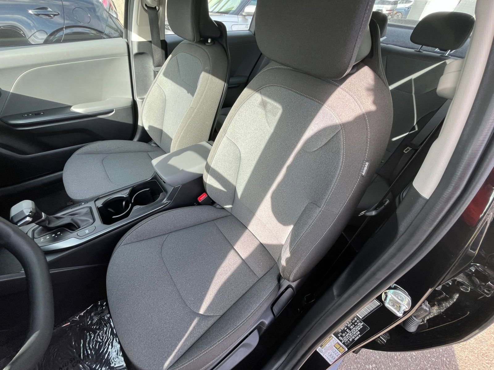 Used 2025 Kia K4 FWD image 37
