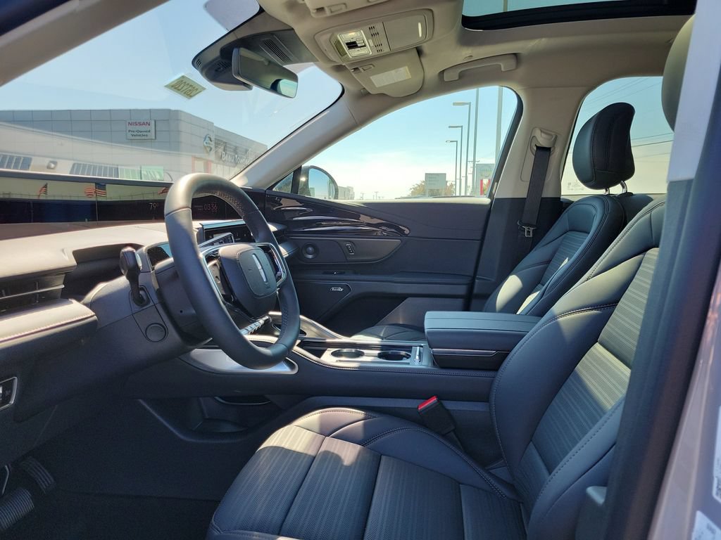 New 2026 Lincoln Nautilus Reserve AWD/4WD image 18