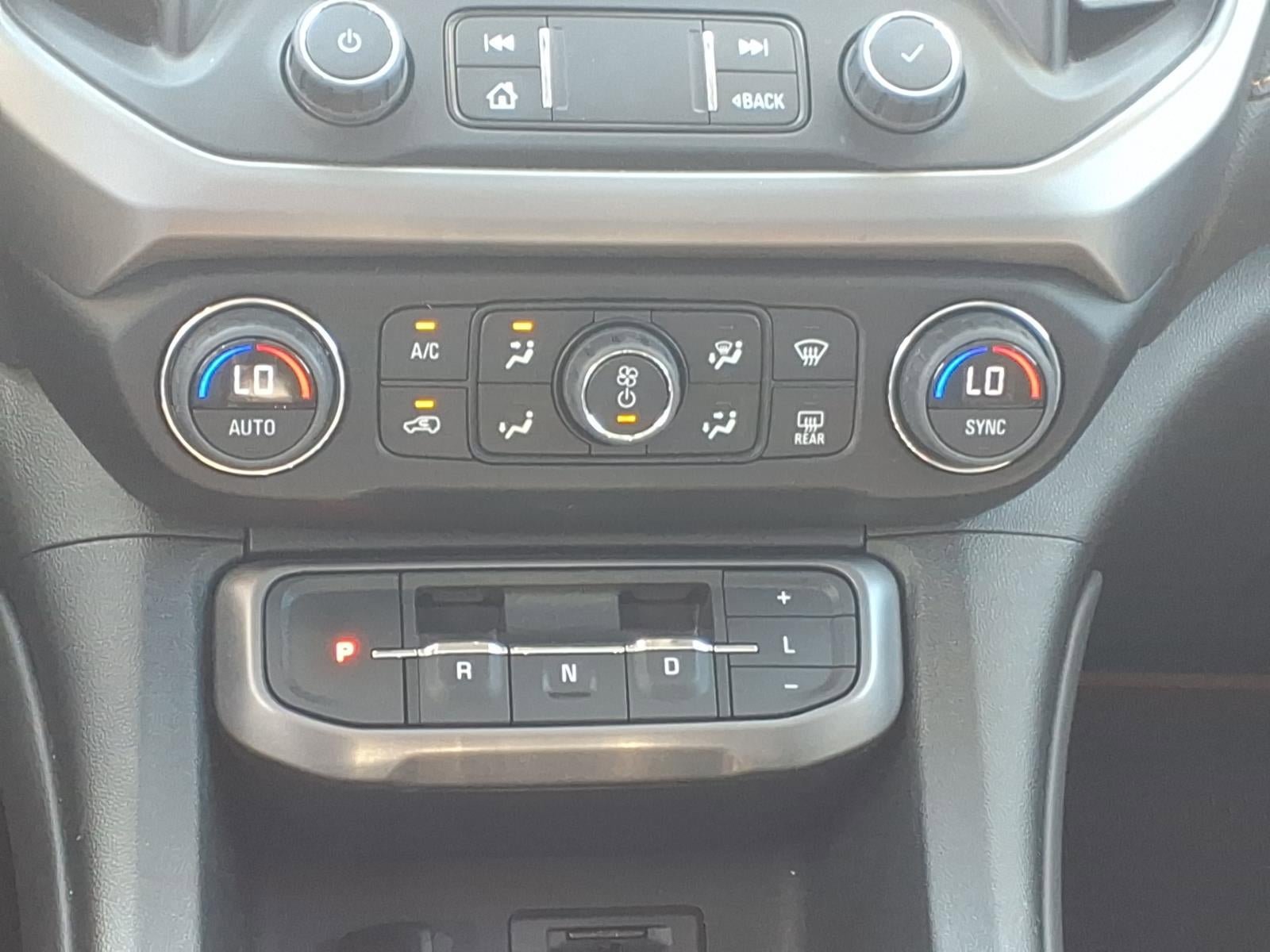 Certified 2023 GMC Acadia AT4 w/ Technology Package AWD/4WD image 22