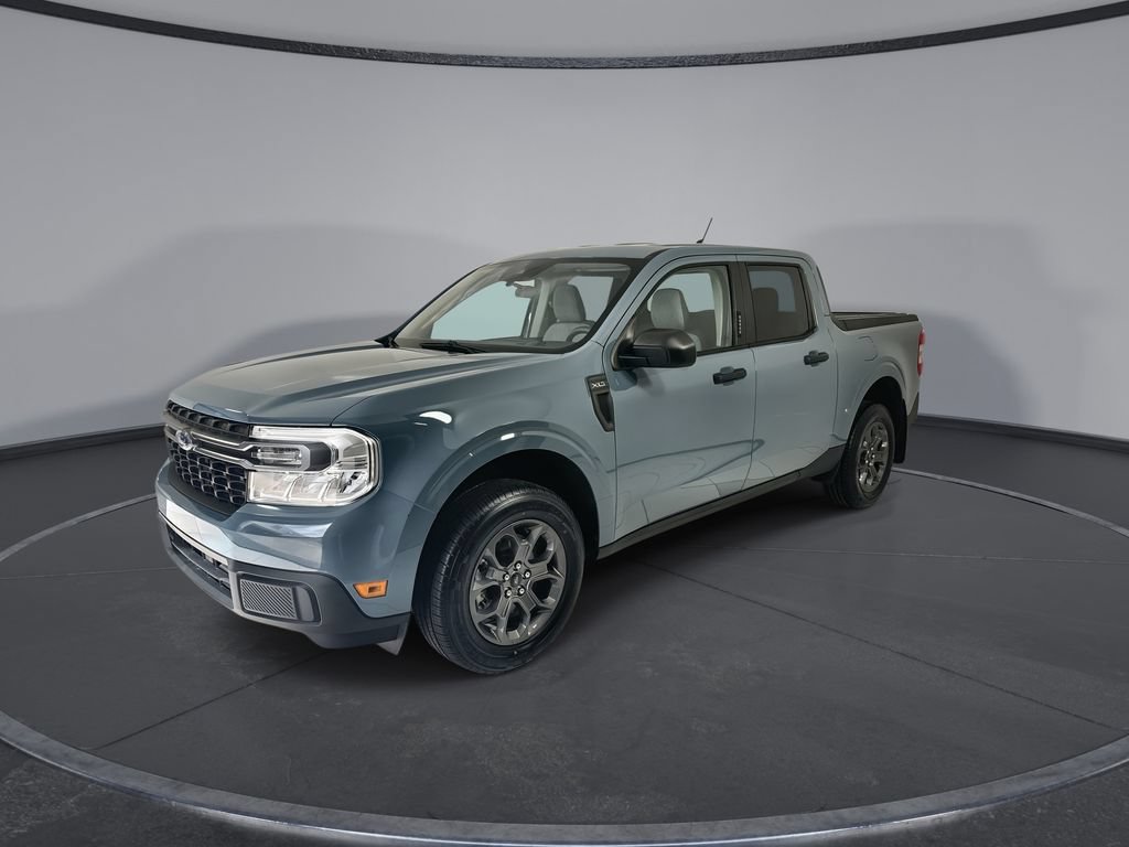Used 2023 Ford Maverick XLT FWD image 4