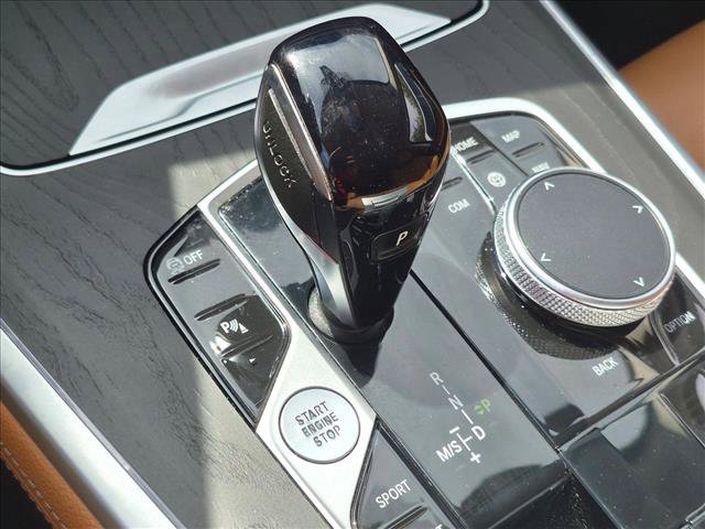 Used 2022 BMW X7 xDrive40i AWD/4WD image 5
