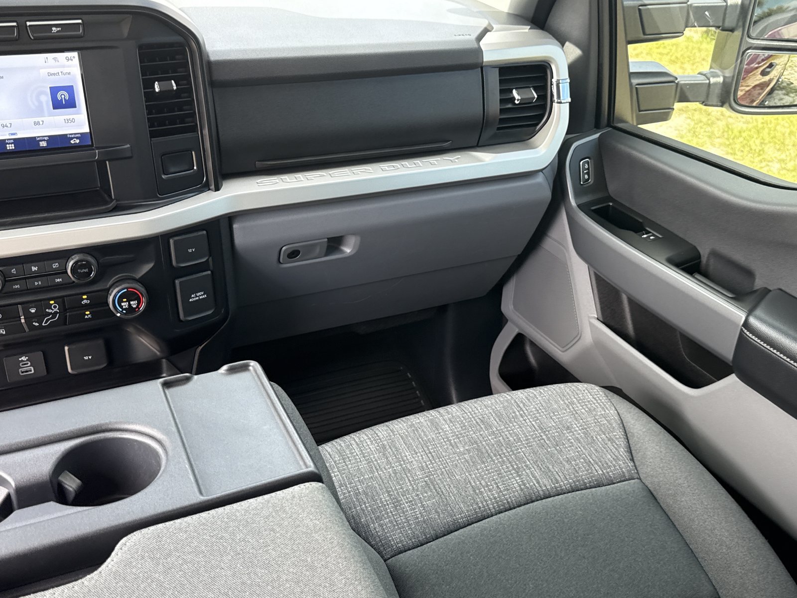 Certified 2024 Ford F250 XLT w/ F-250 >10K GVWR Package AWD/4WD image 21