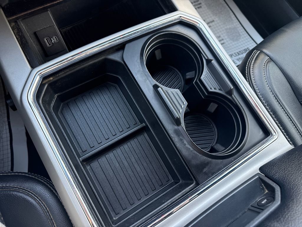 Used 2022 Ford F250 Lariat w/ Lariat Value Package image 48