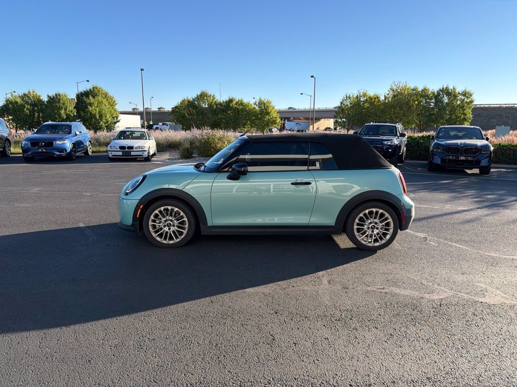 Used 2025 MINI Cooper S FWD image 2