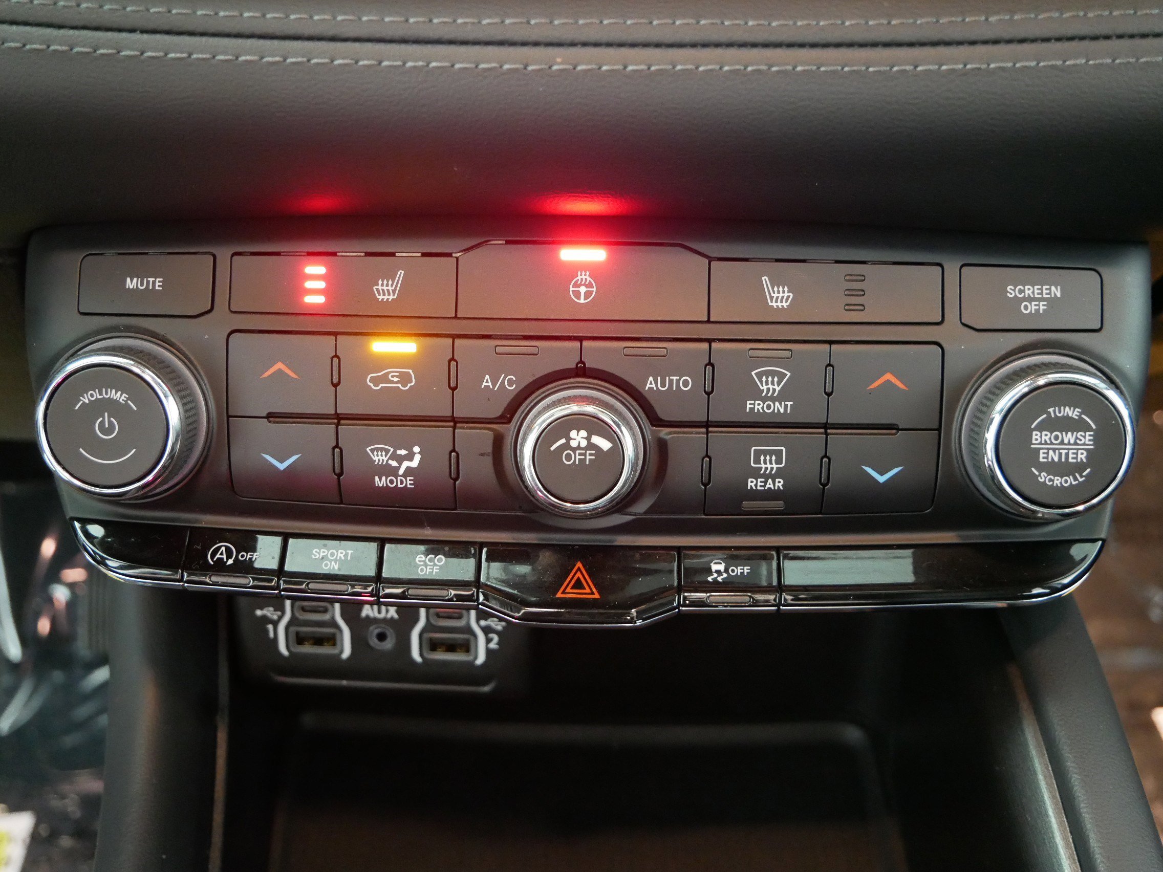 Used 2024 Dodge Durango SXT image 23