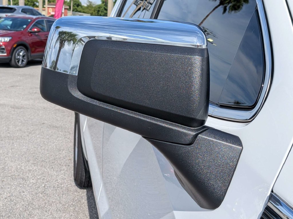 Certified 2024 GMC Sierra 1500 SLE RWD image 11