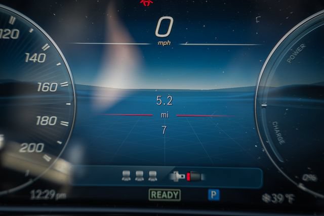 New 2026 Mercedes-Benz E 53 AMG e 4MATIC Sedan image 46