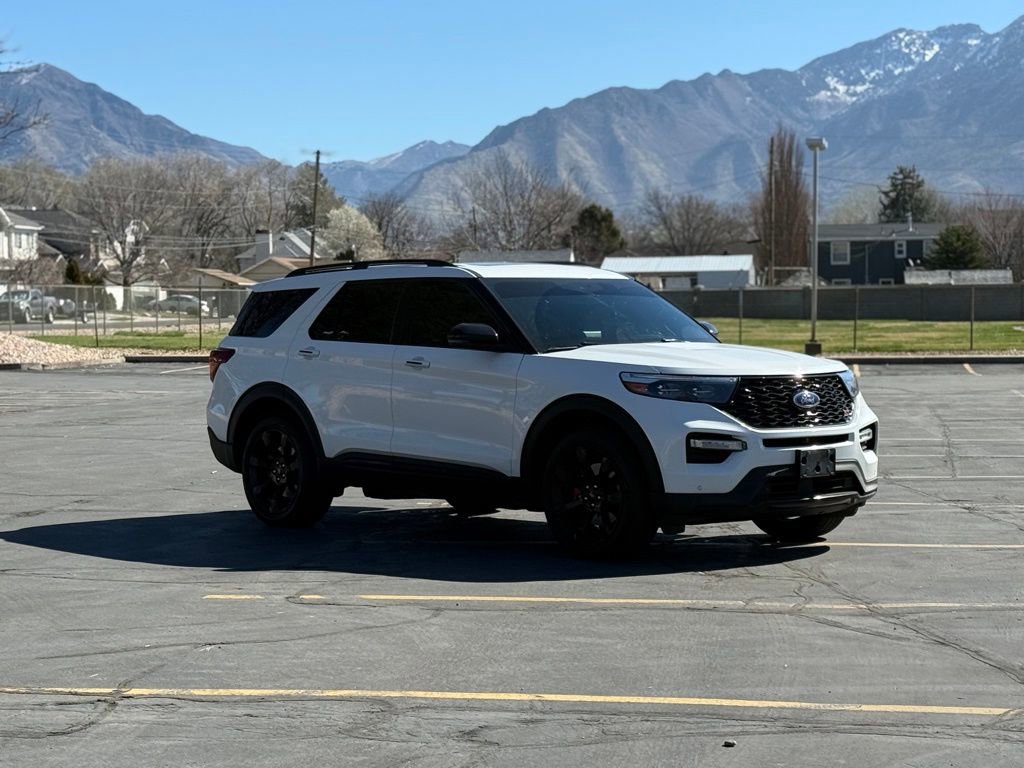 Used 2023 Ford Explorer ST w/ Equipment Group 401A image 3