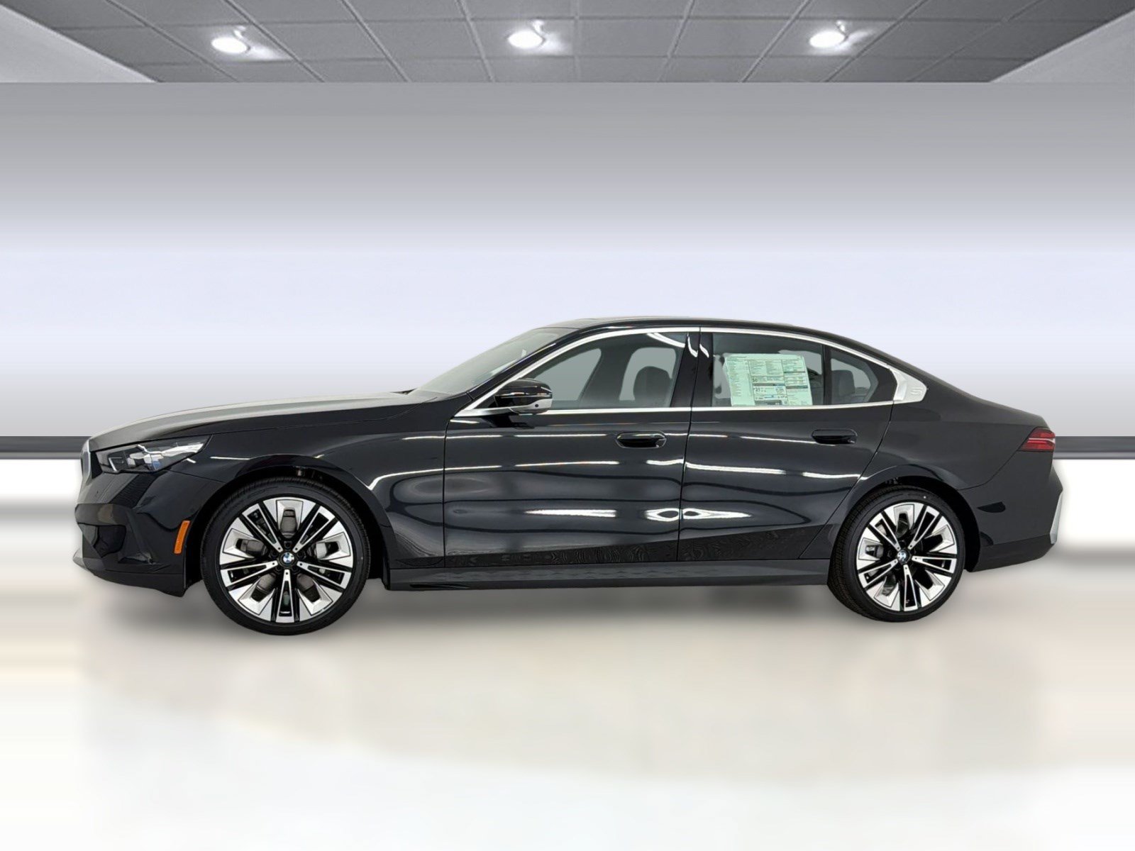 New 2027 BMW 530i RWD image 2