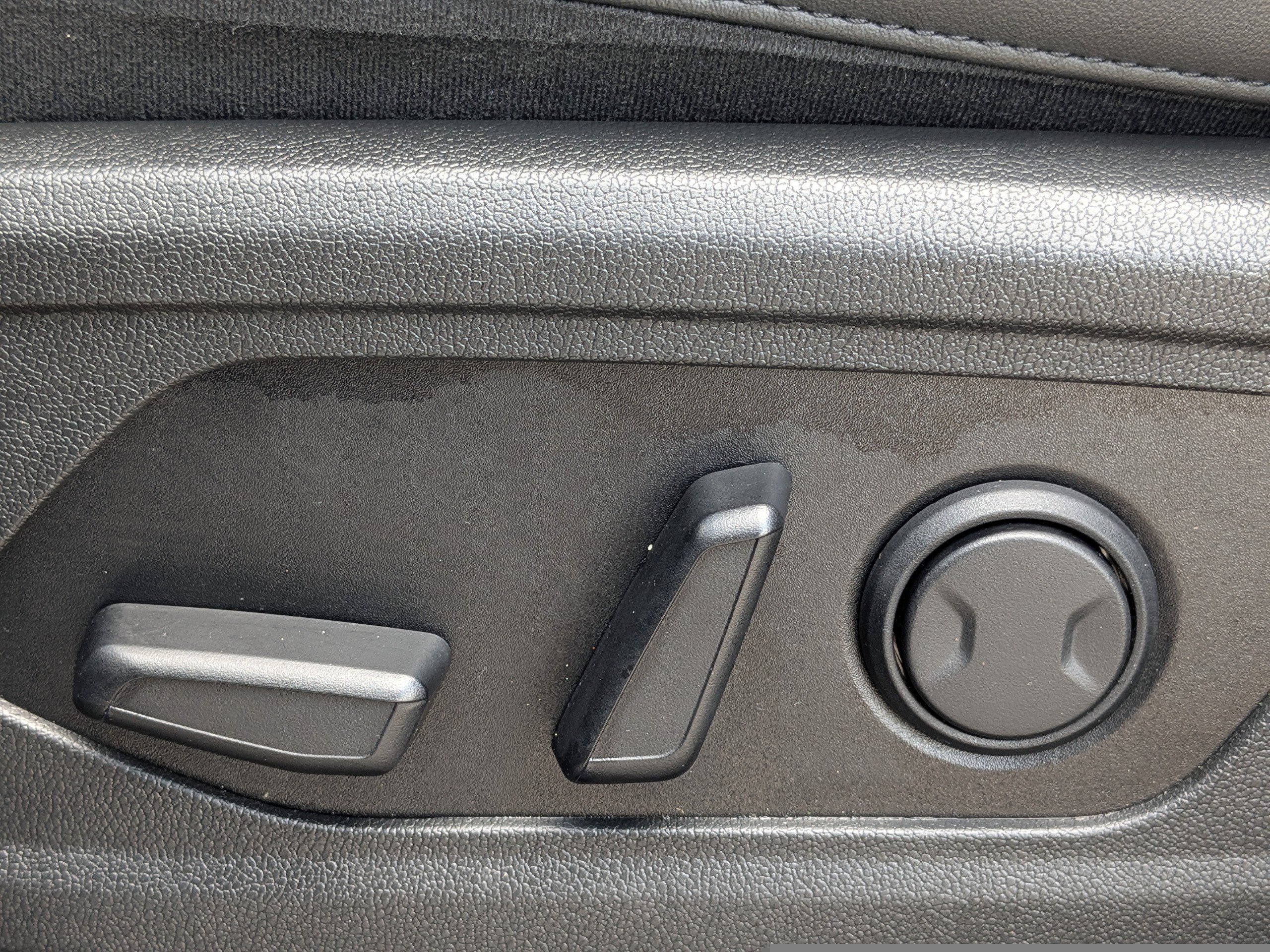 Certified 2022 Kia Sorento S image 26