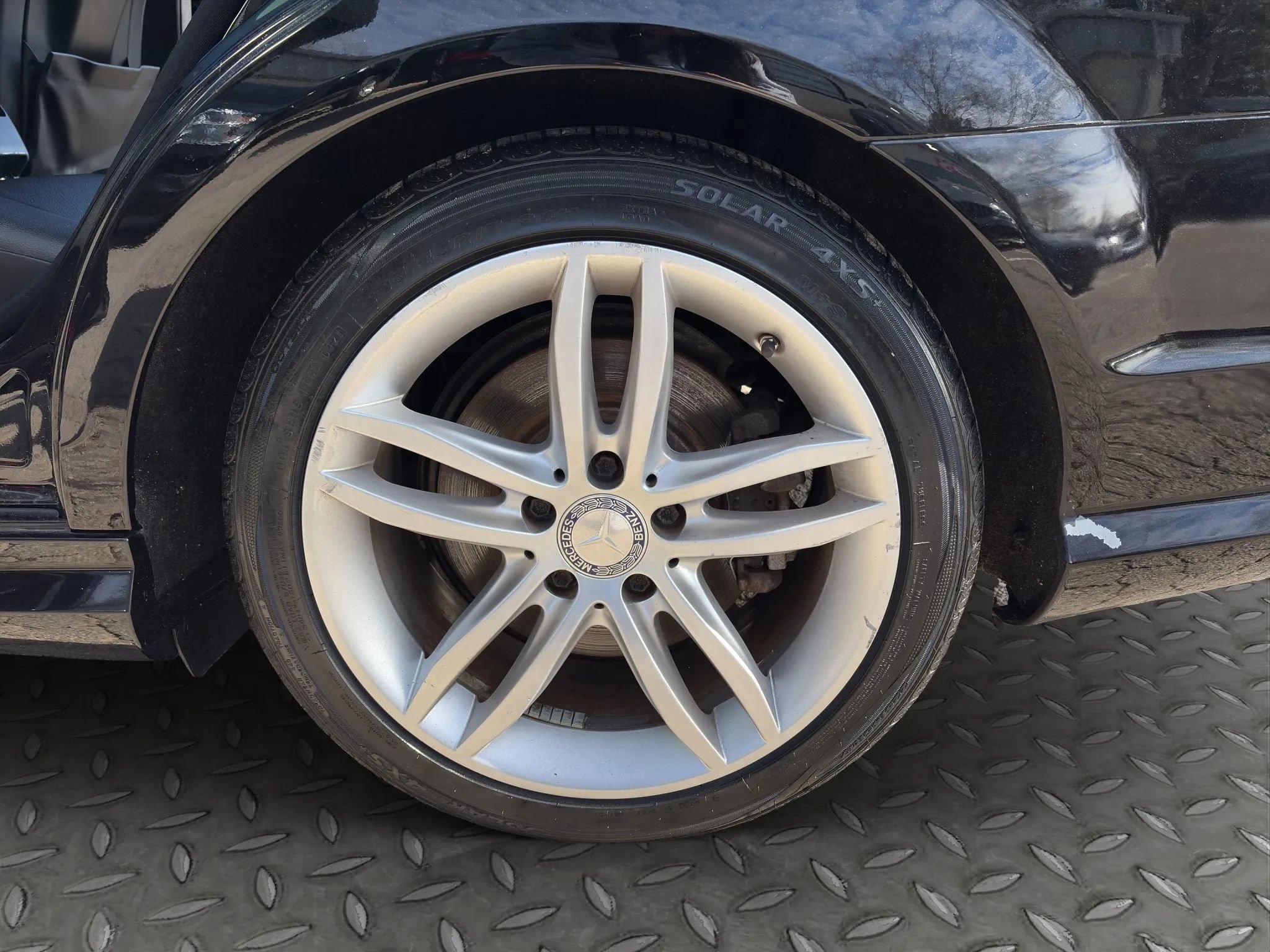 Used 2013 Mercedes-Benz C 300 4MATIC Sedan w/ Premium 1 Pkg image 26