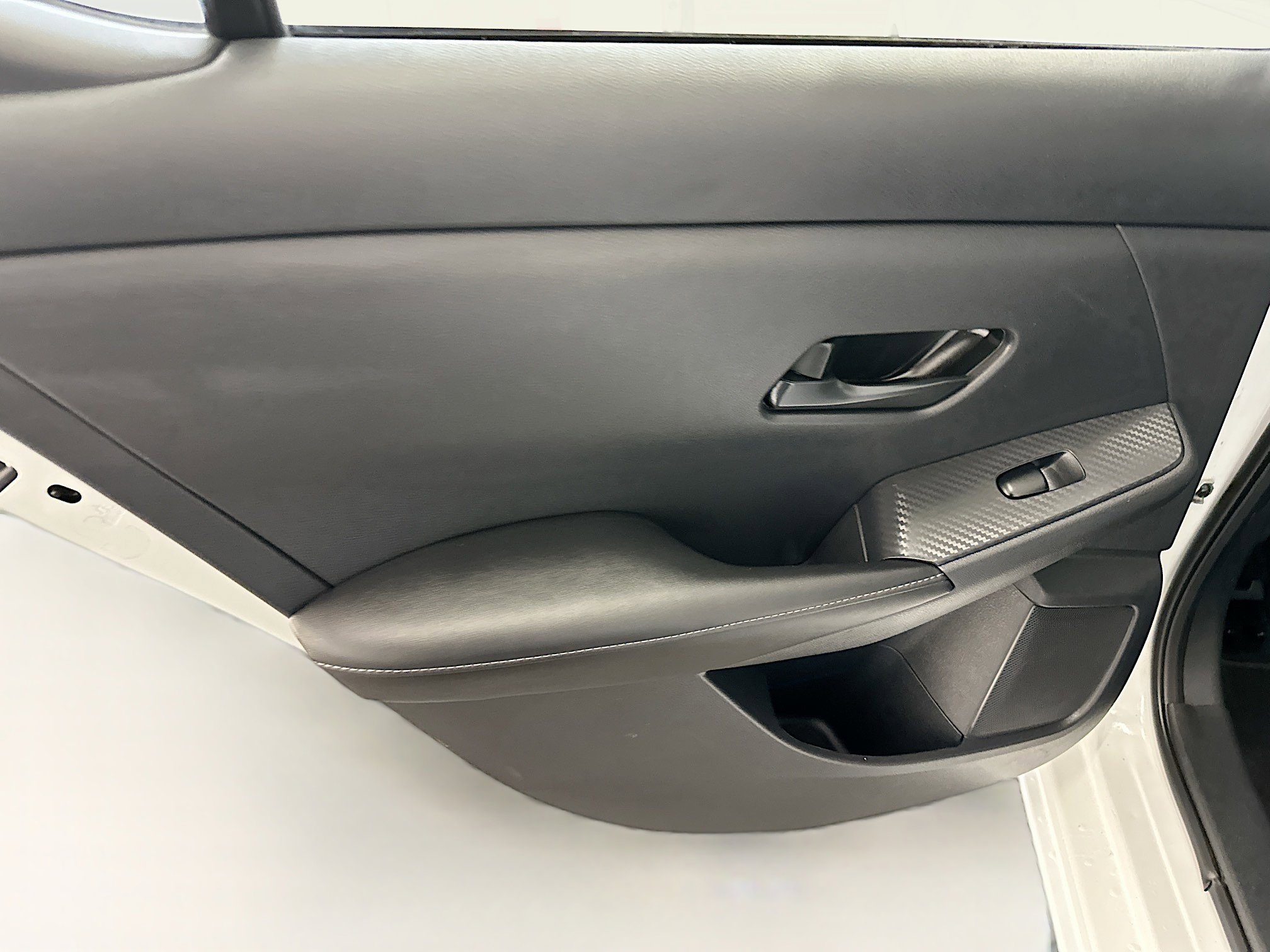 Used 2025 Nissan Sentra SV image 26