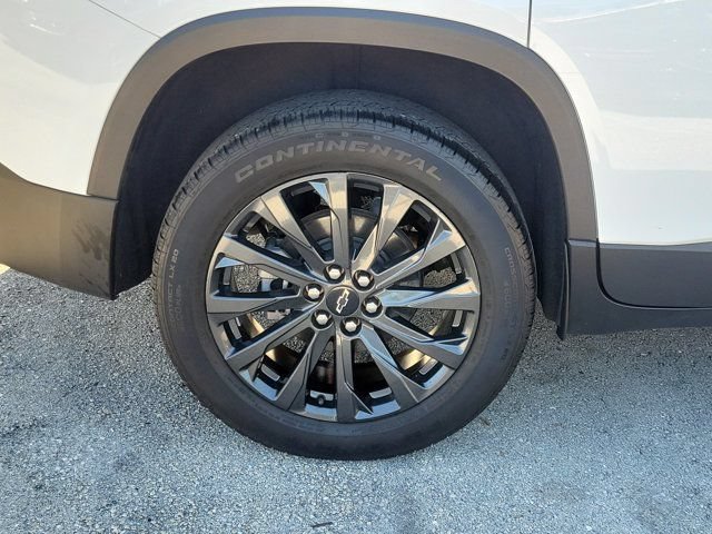 Used 2023 Chevrolet Traverse RS FWD image 5