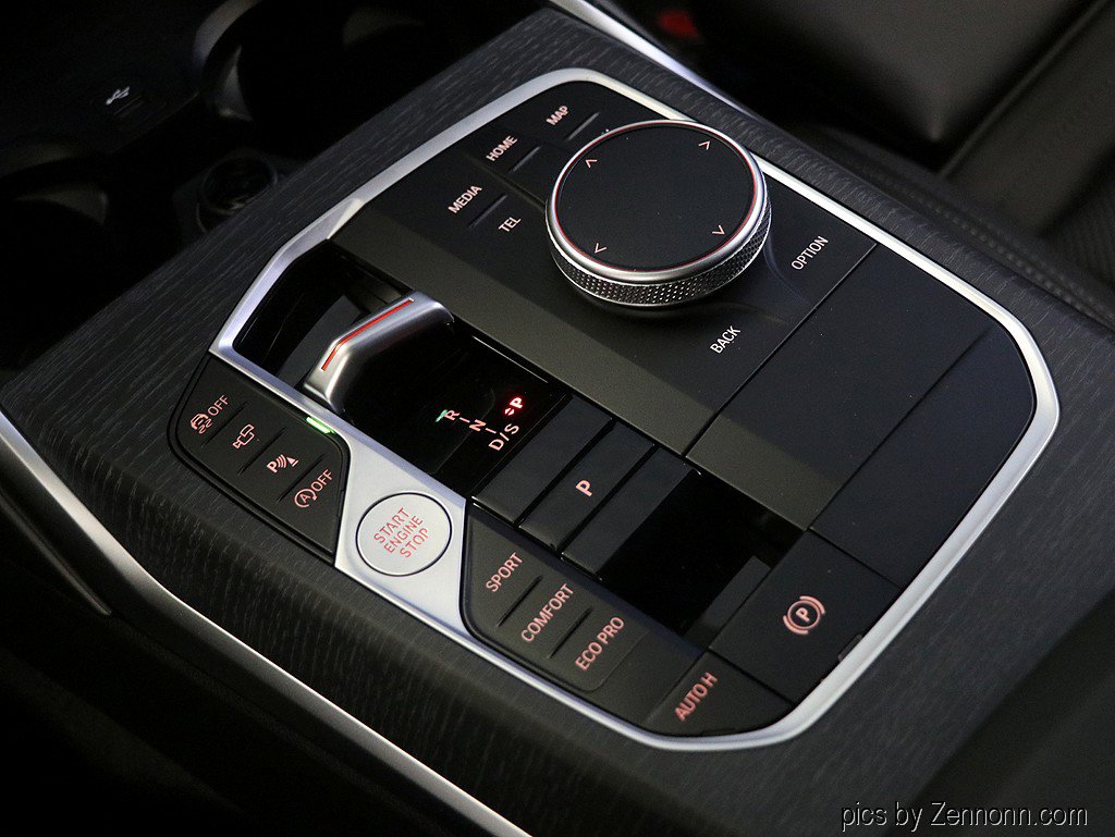 Used 2025 BMW 330i xDrive Sedan w/ M Sport Package image 25