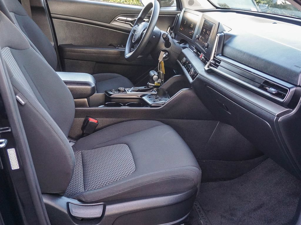 Certified 2023 Kia Sportage LX FWD image 13