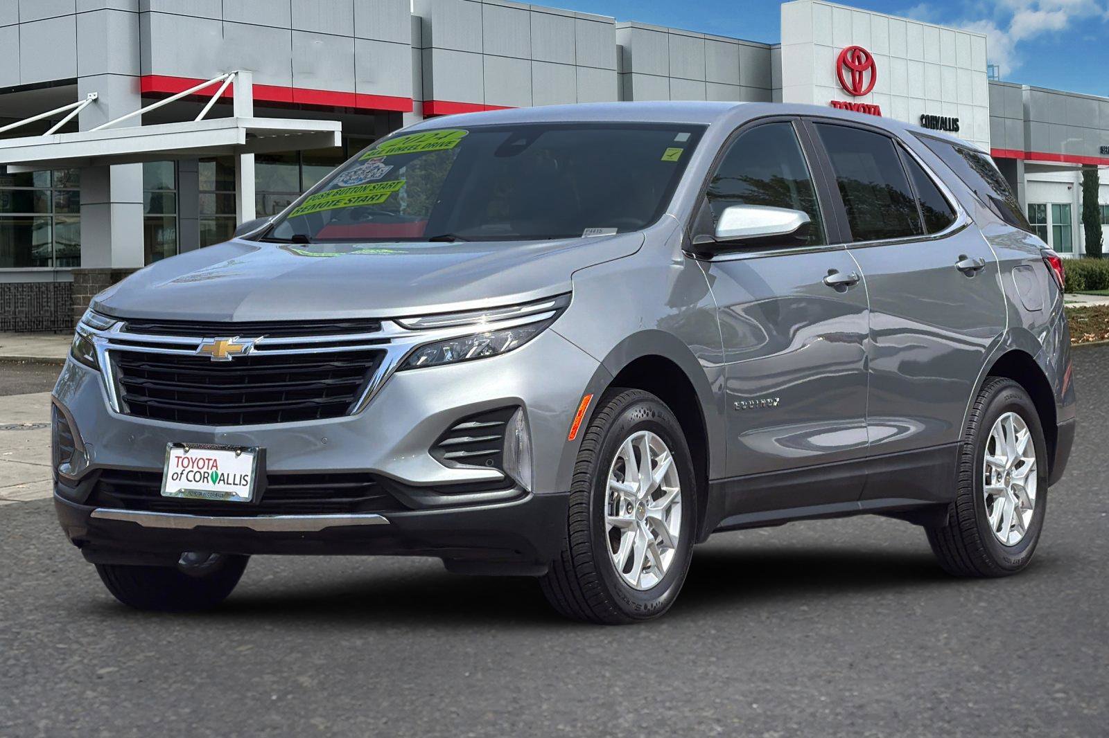Used 2024 Chevrolet Equinox LT AWD/4WD image 8