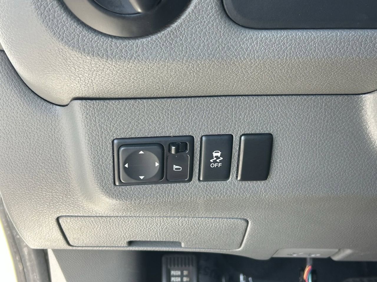 Used 2021 Nissan NV 2500 S image 32