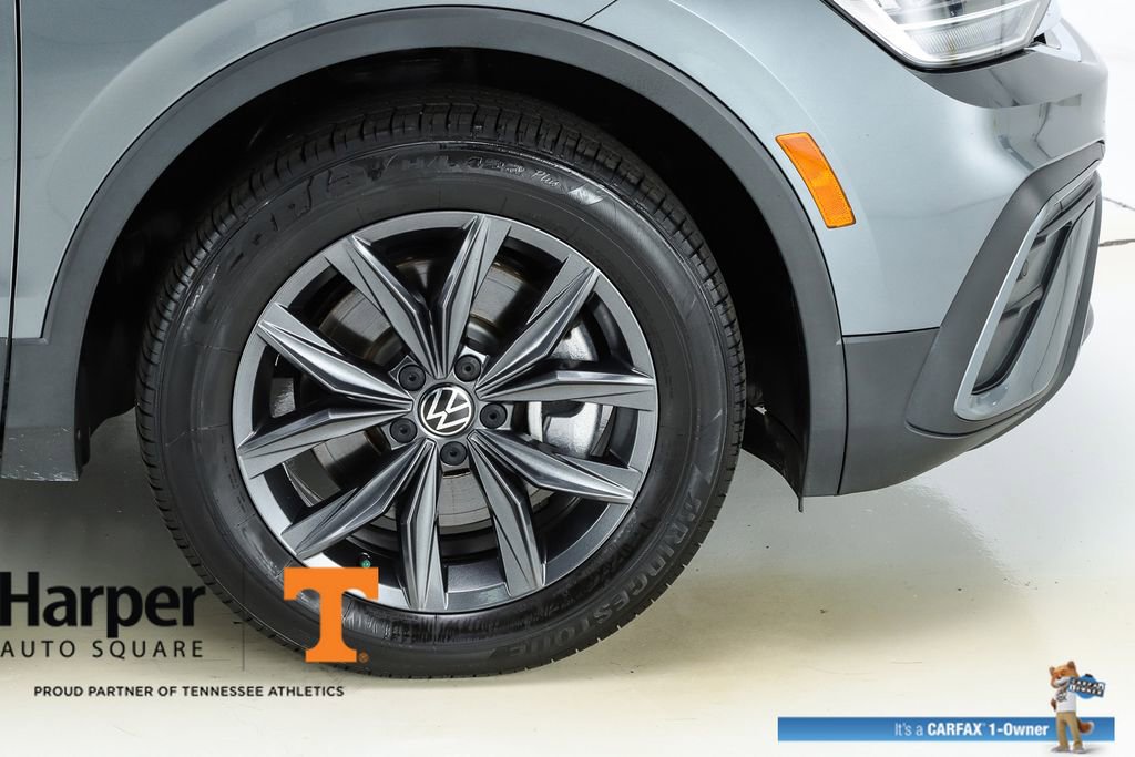 Used 2023 Volkswagen Tiguan SE image 52