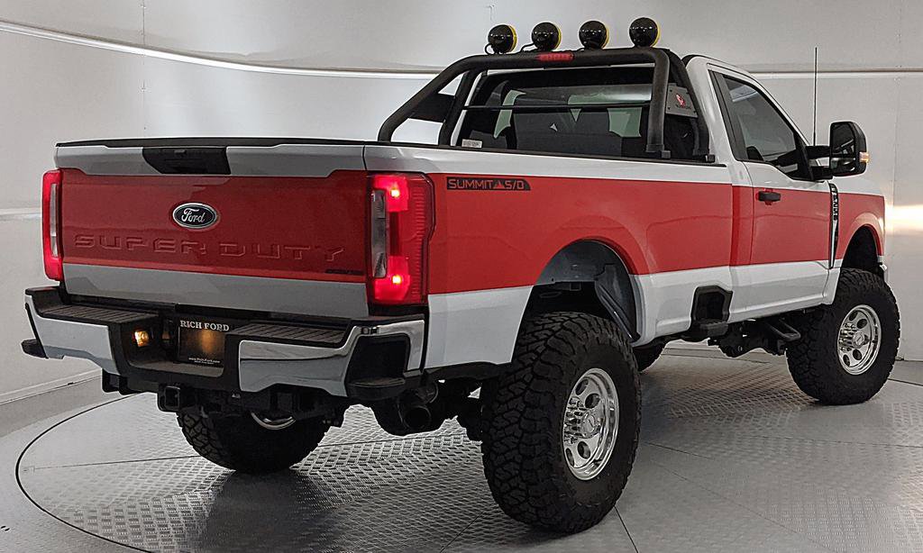 New 2025 Ford F250 XLT image 3