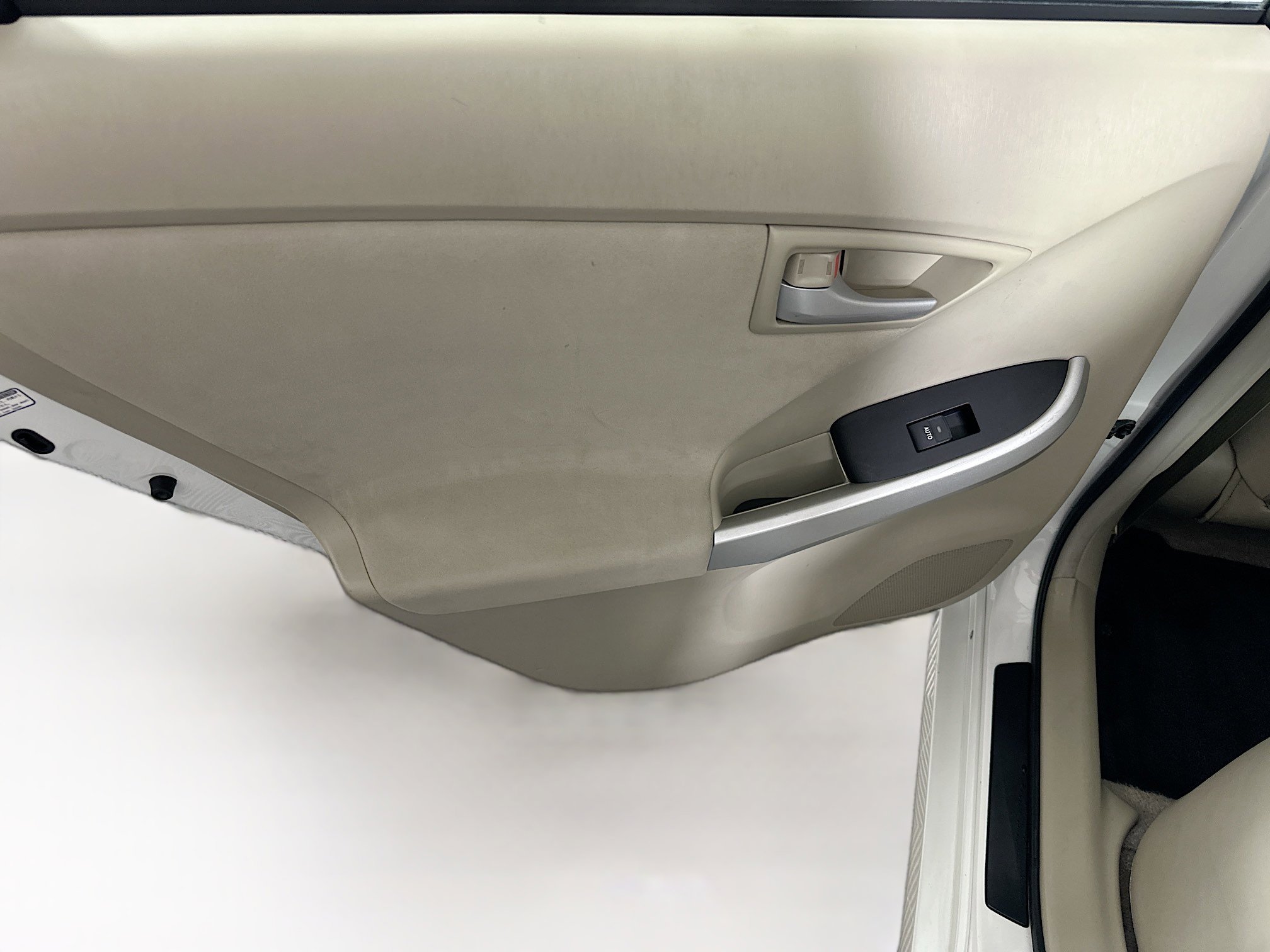 Used 2010 Toyota Prius One image 24