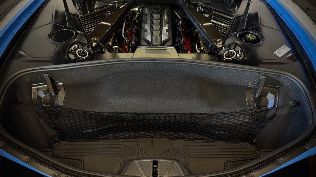 Used 2024 Chevrolet Corvette Stingray Premium Cpe w/ Z51 Performance Package RWD image 32