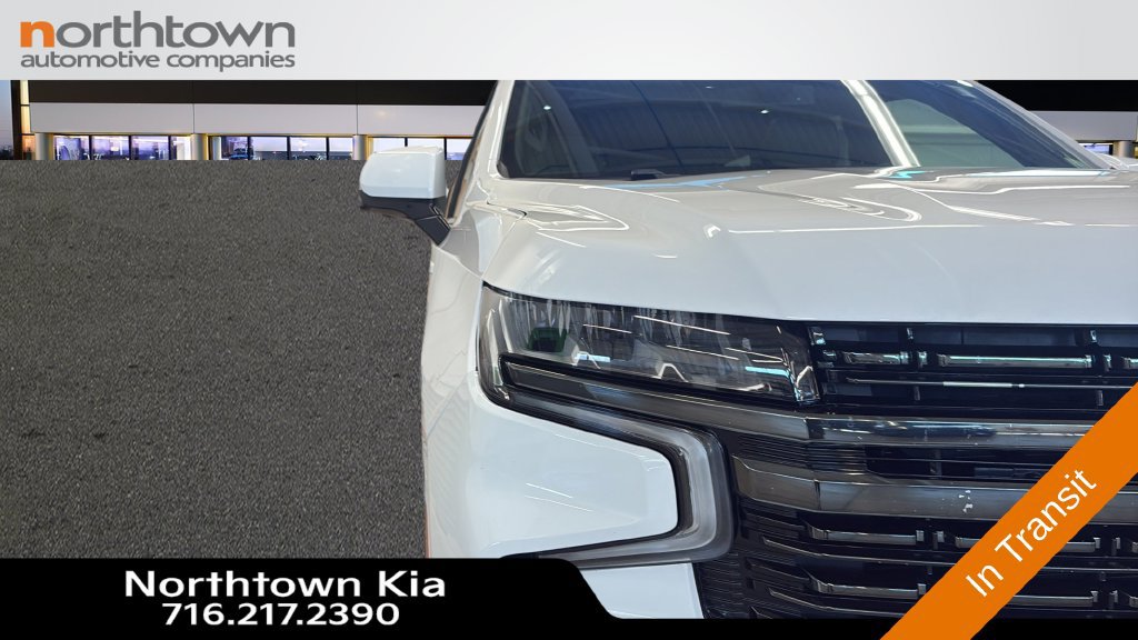 Used 2021 Chevrolet Tahoe RST w/ Luxury Package AWD/4WD image 32