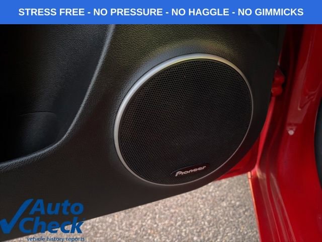 Used 2016 Chevrolet Cruze LT w/ Sun And Sound Package image 9
