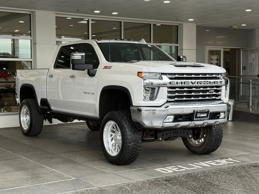 Used 2022 Chevrolet Silverado 2500 LTZ w/ LTZ Premium Package image 6